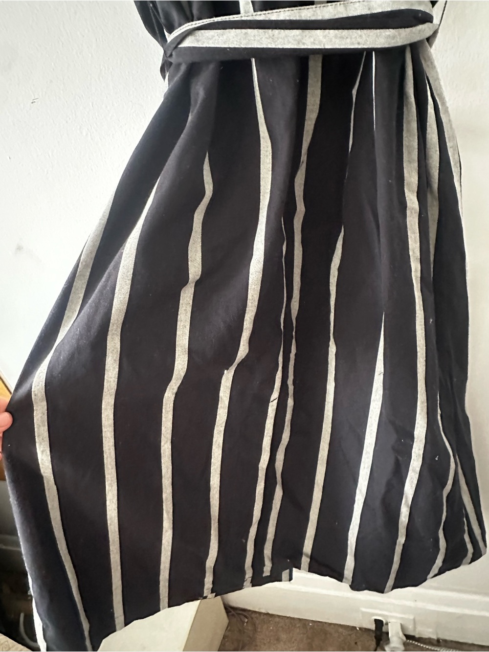 Who What Wear Black and White Striped Sleeveless Trench Midi Dress - Picture 4 of 5